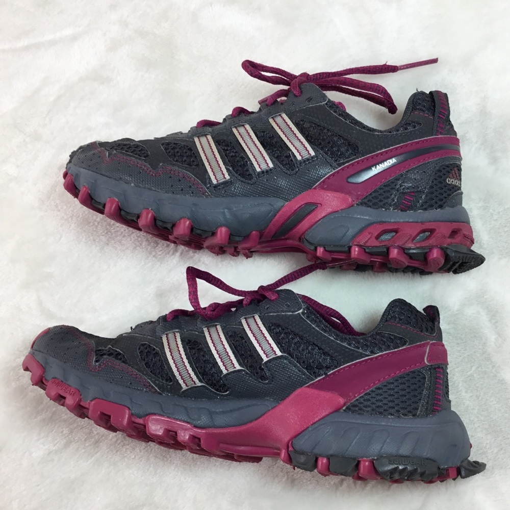 ADIDAS KANADIA WOMENS DARK GRAY AND PINK TRAIL RUNNING SNEAKER 6 - Picture 4 of 8